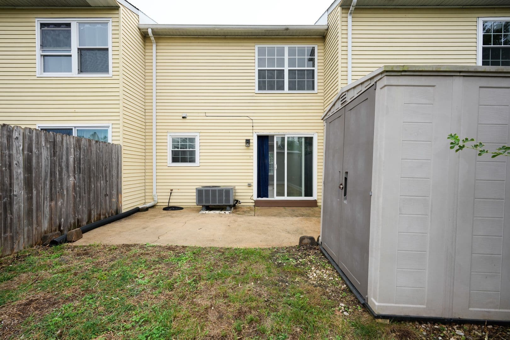 Hershey House: 1421 E Caracas Ave