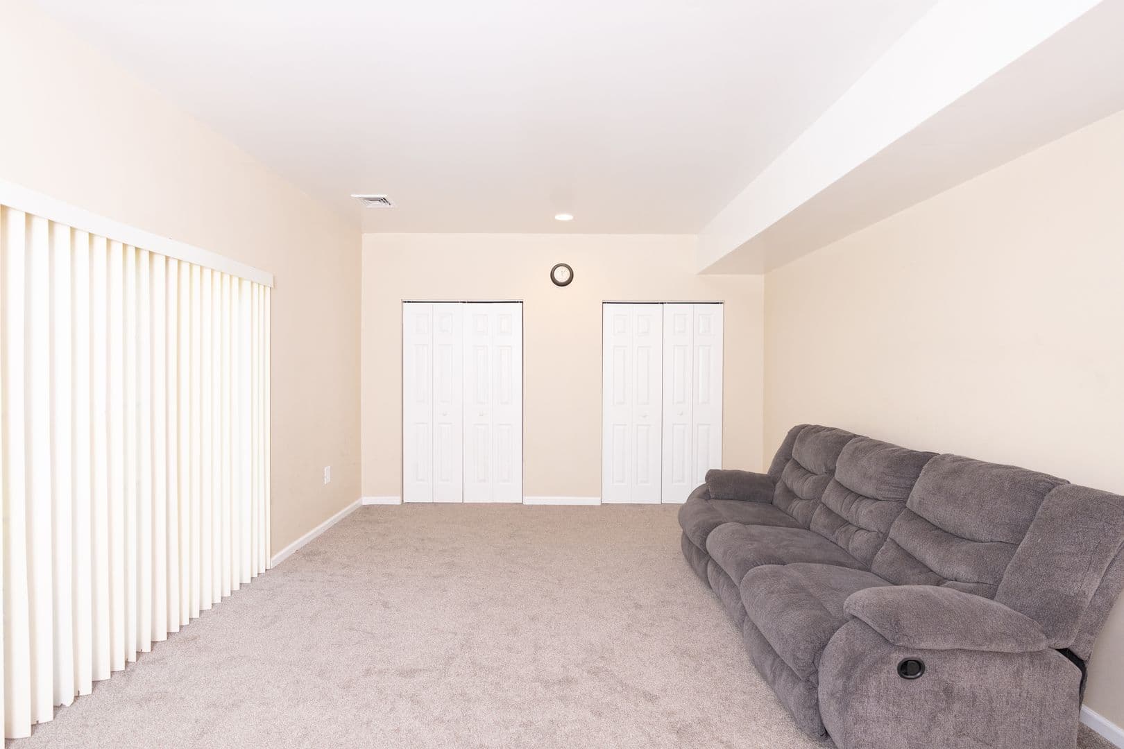 Elizabethtown House: 2072 Sheaffer Rd