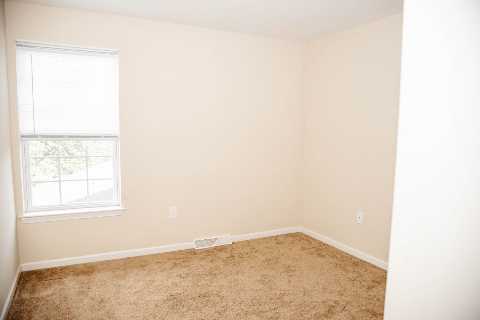 Elizabethtown House: 746 Mount Gretna Rd