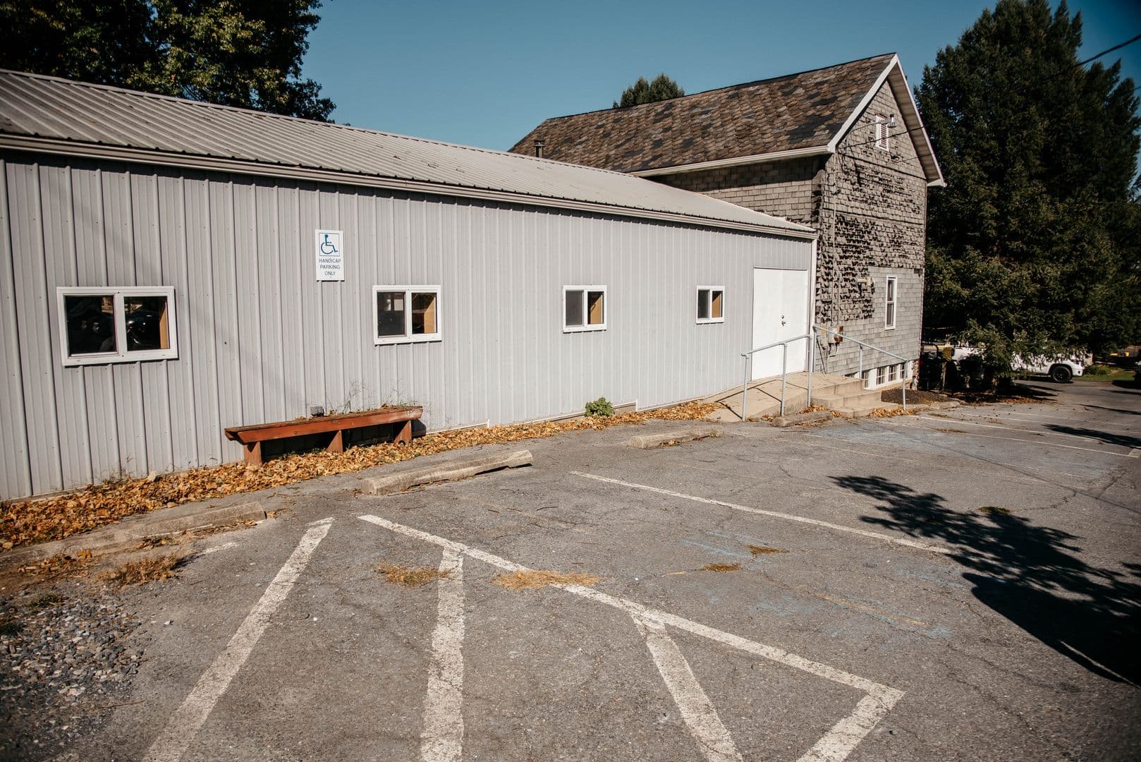 Mount Joy Apartment: 250 W Main St