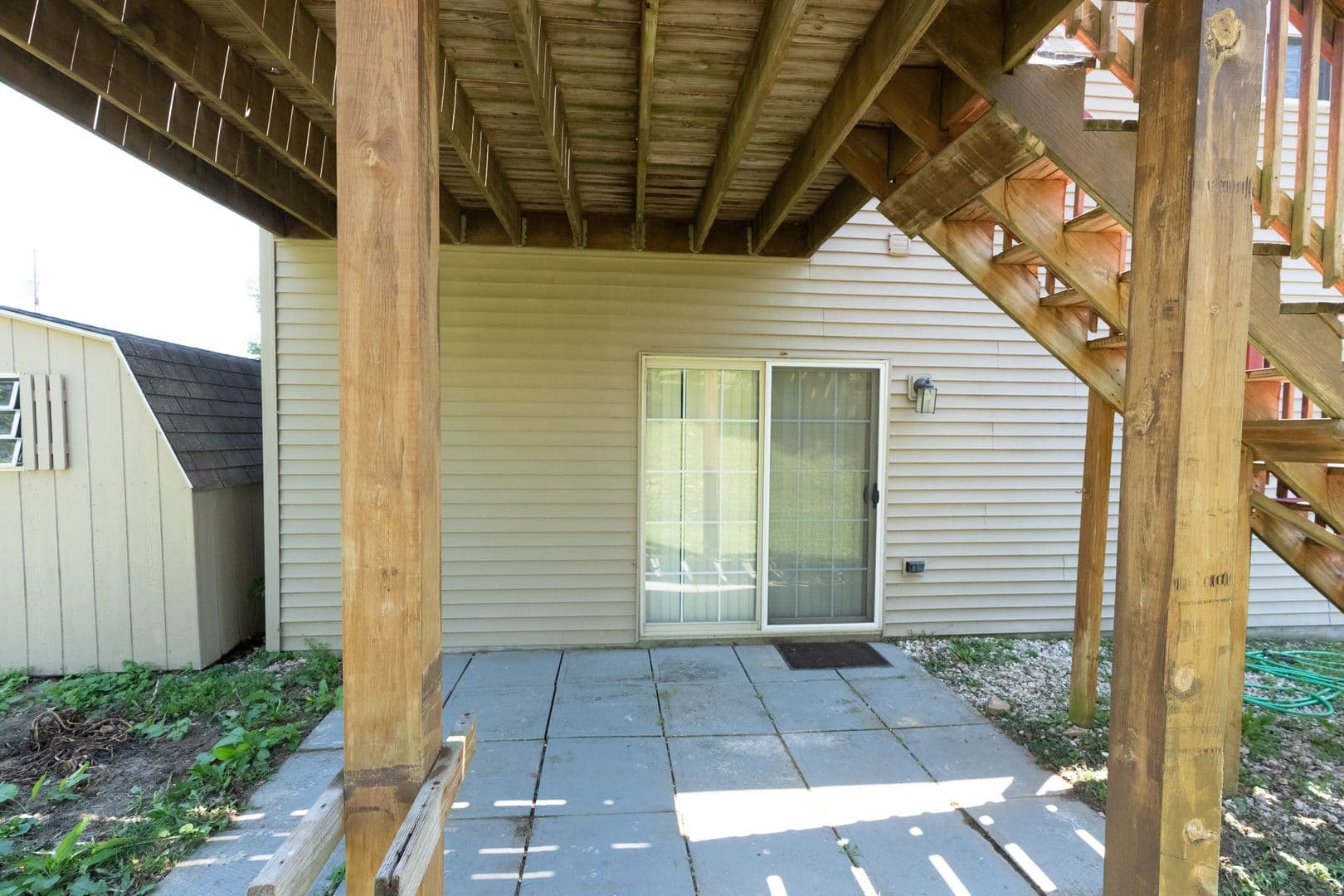 Elizabethtown House: 2072 Sheaffer Rd
