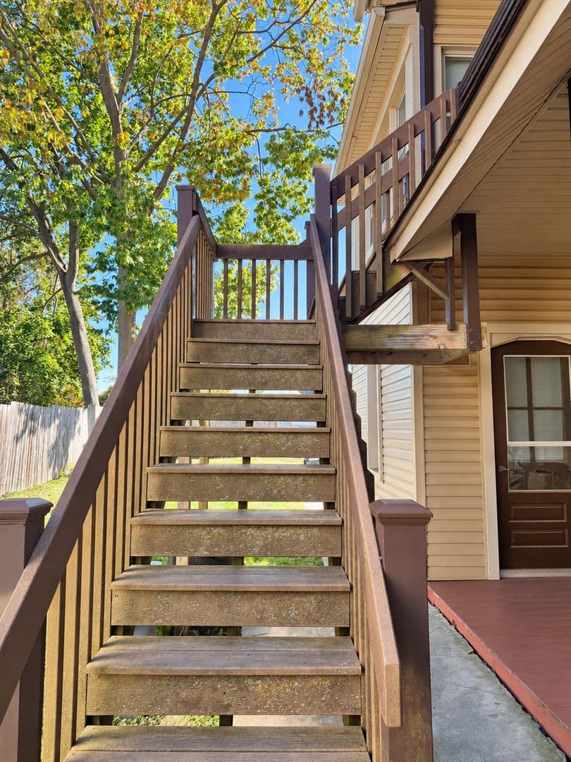 Elizabethtown Apartment: 154 E High St