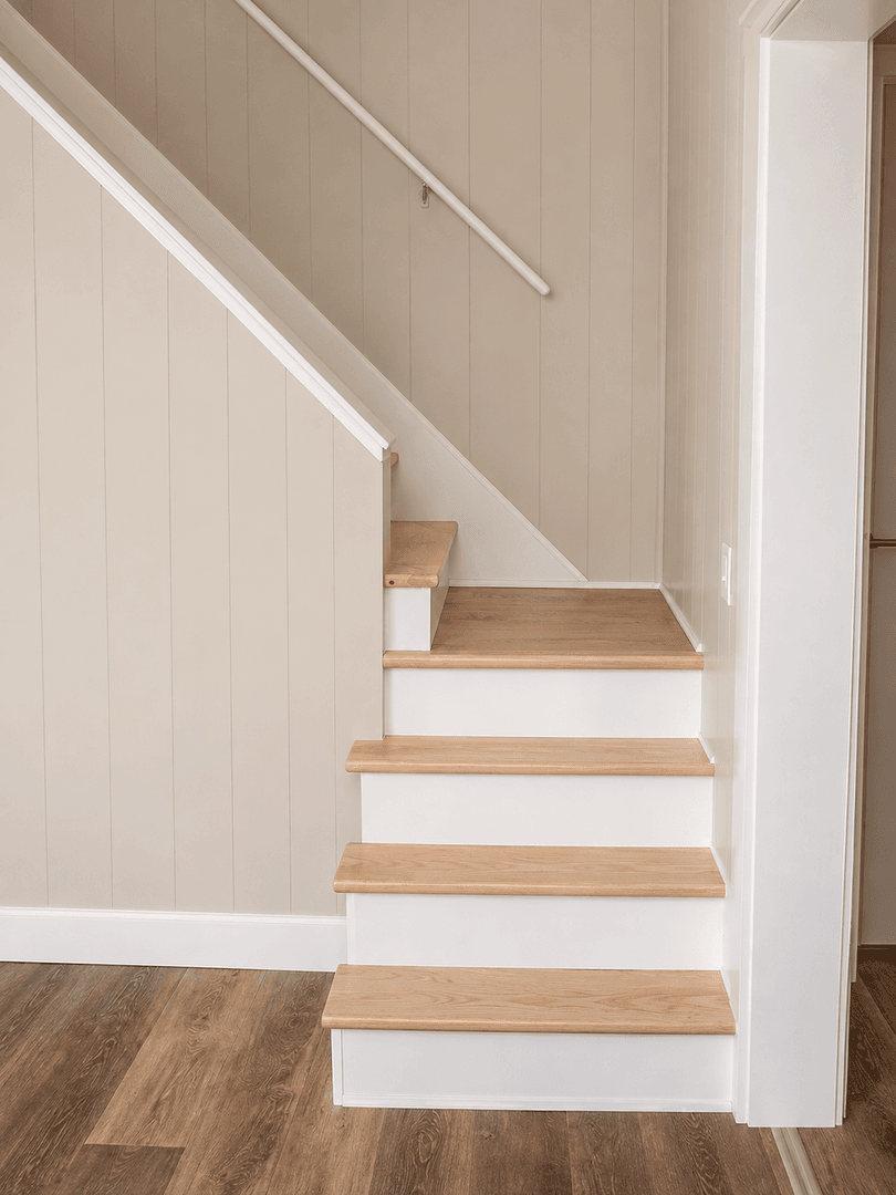 Royalton House: 412 Allen Dr