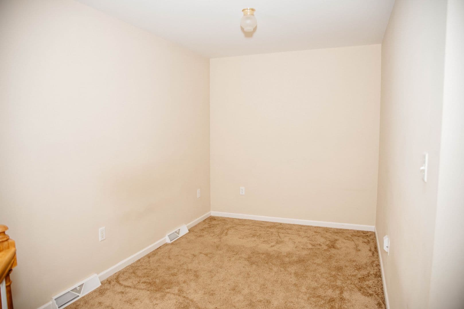 Elizabethtown House: 746 Mount Gretna Rd