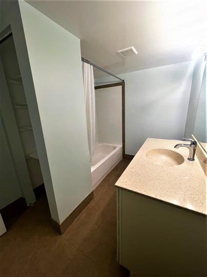 Middletown Apartment: 39-47 Brown Street