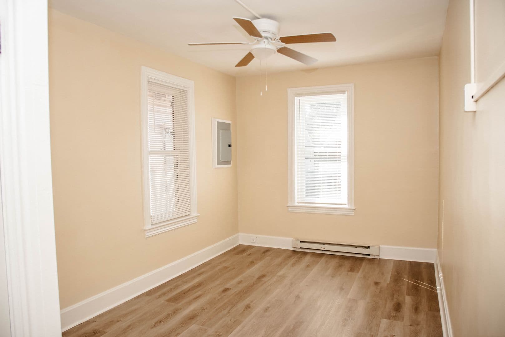 Elizabethtown Apartment: 153-155 W High St