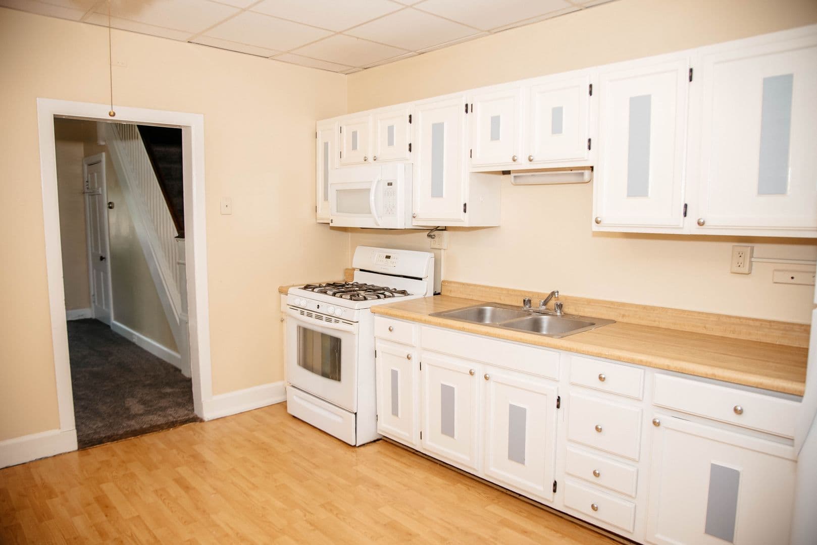 Middletown House: 327 Spruce St