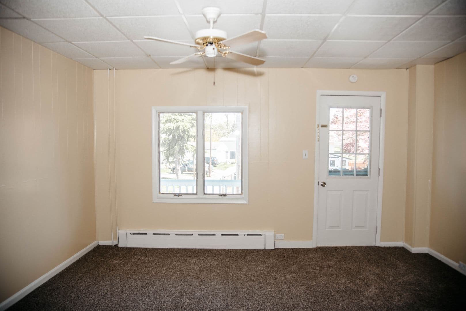 Middletown House: 327 Spruce St