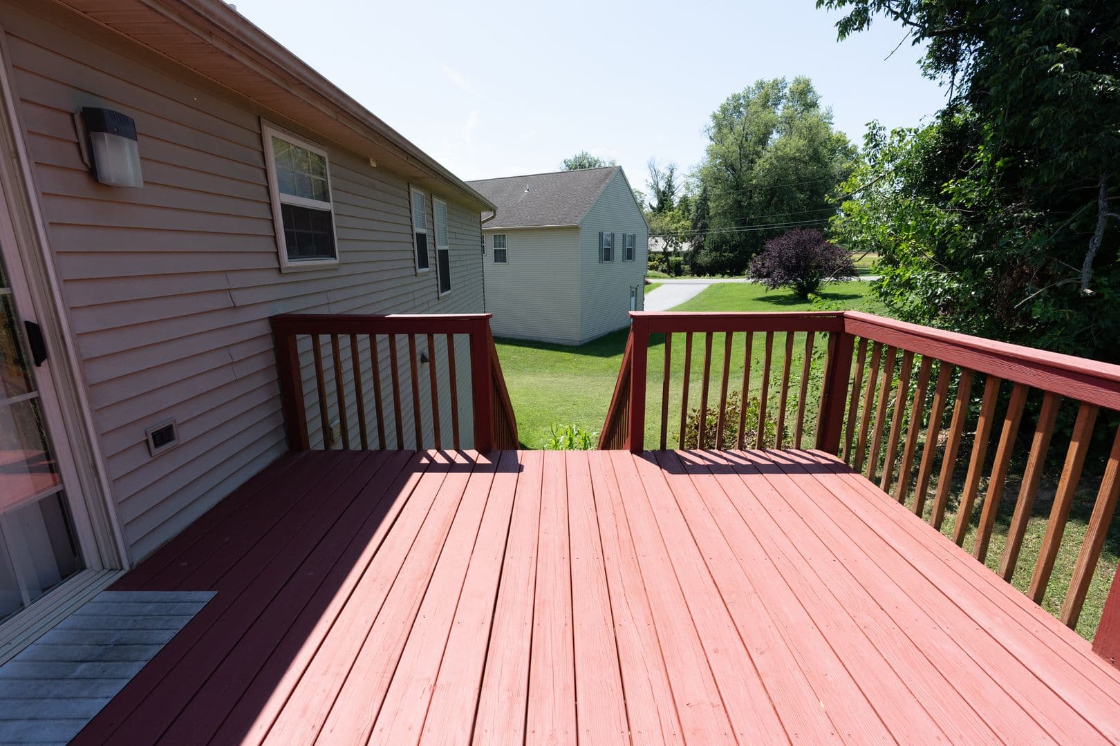 Elizabethtown House: 2072 Sheaffer Rd