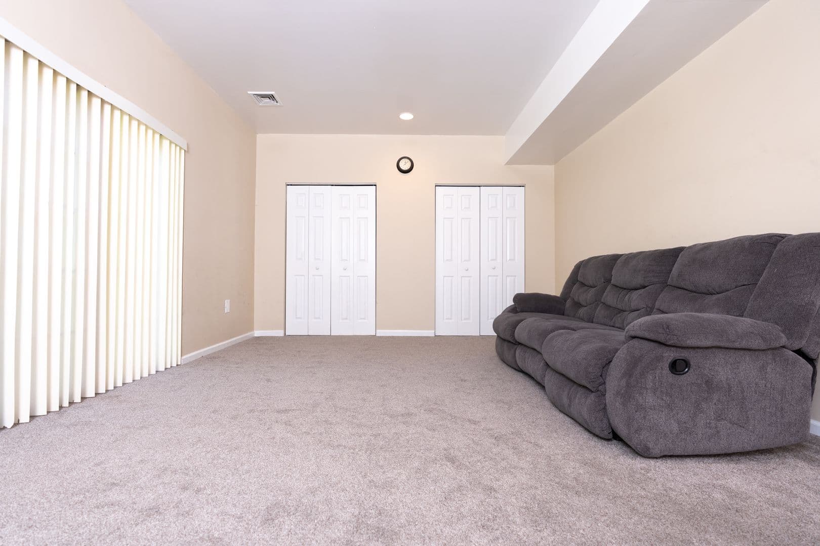 Elizabethtown House: 2072 Sheaffer Rd