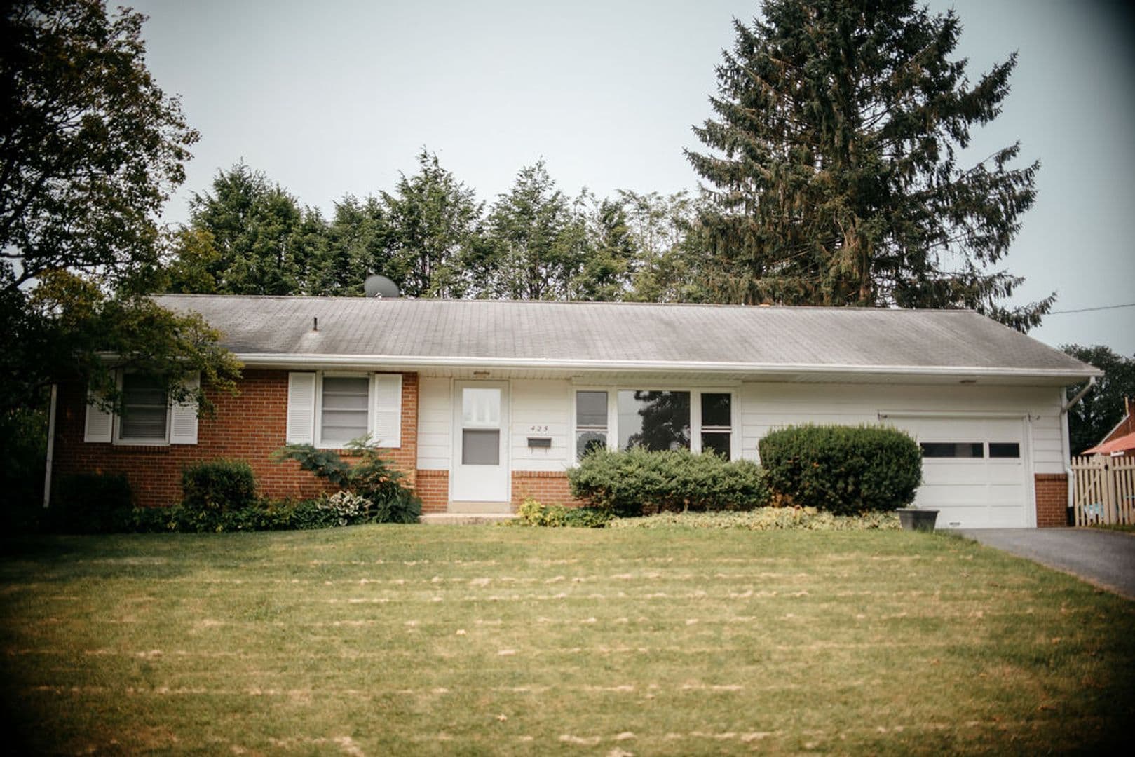 Millersville House: 425 Spring Dr
