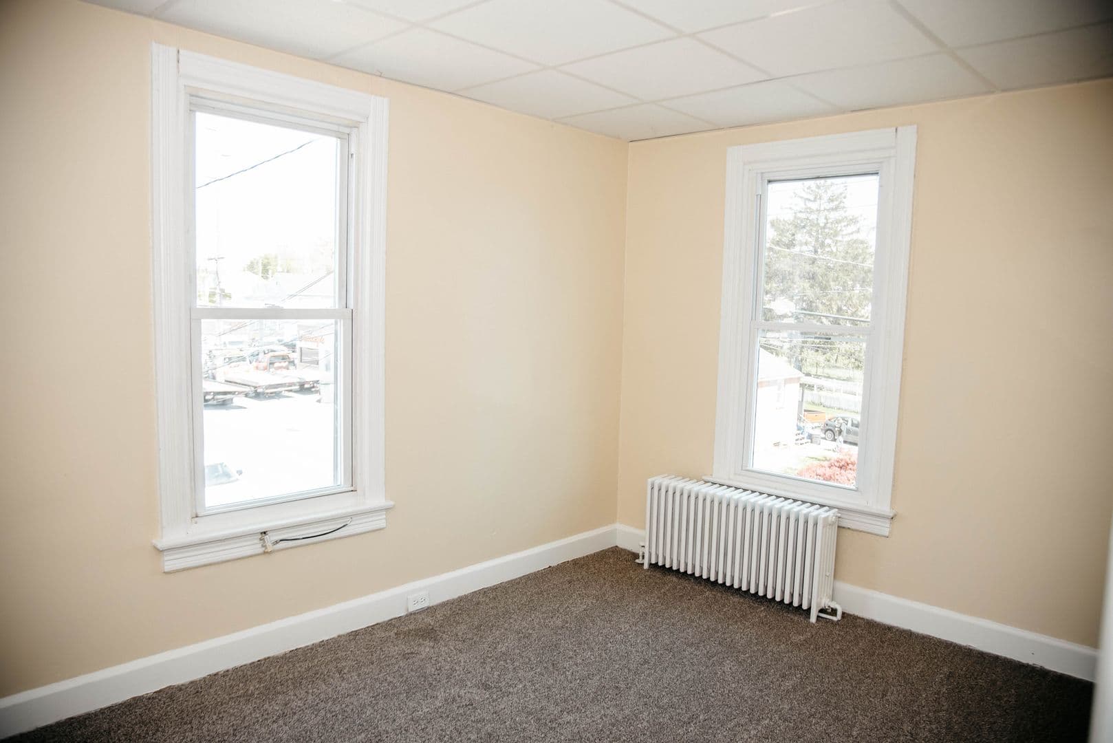 Middletown House: 327 Spruce St