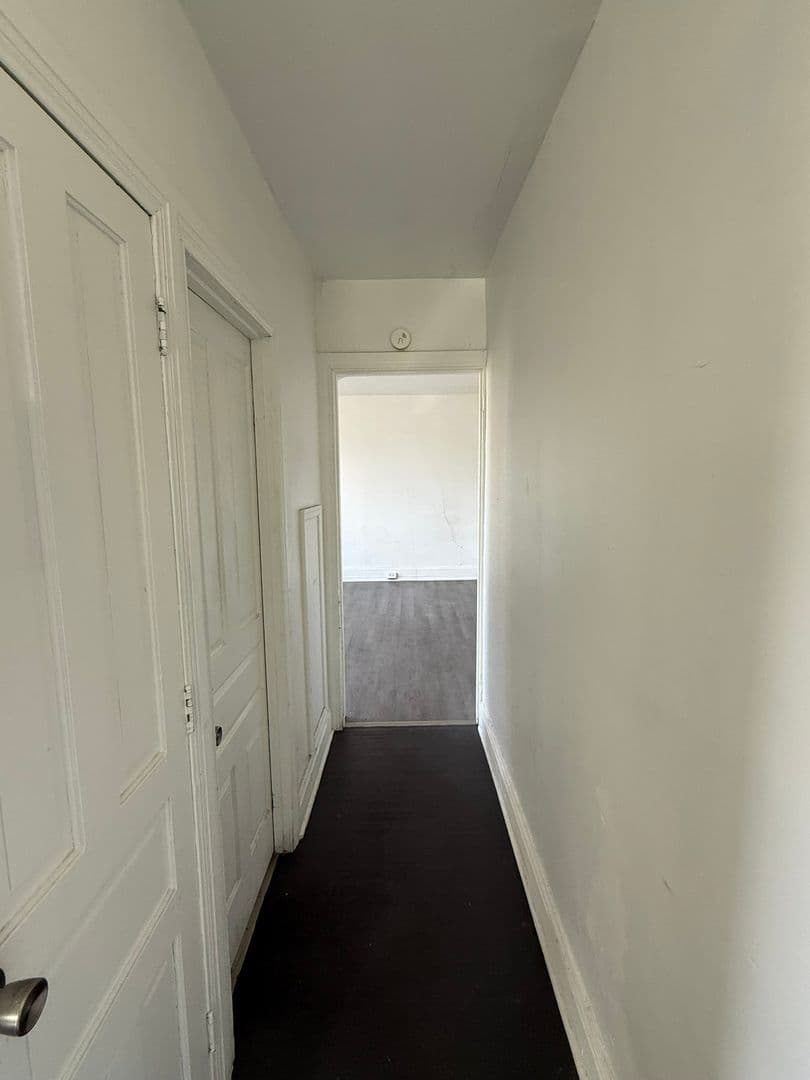 York Apartment: 351 Smyser St