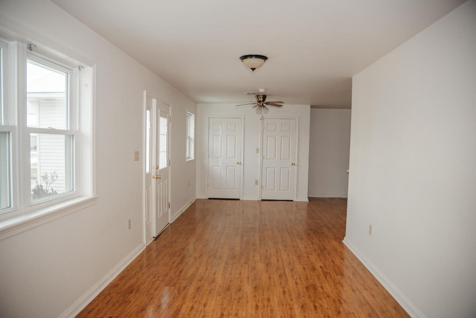 Palmyra House: 207 W Maple St