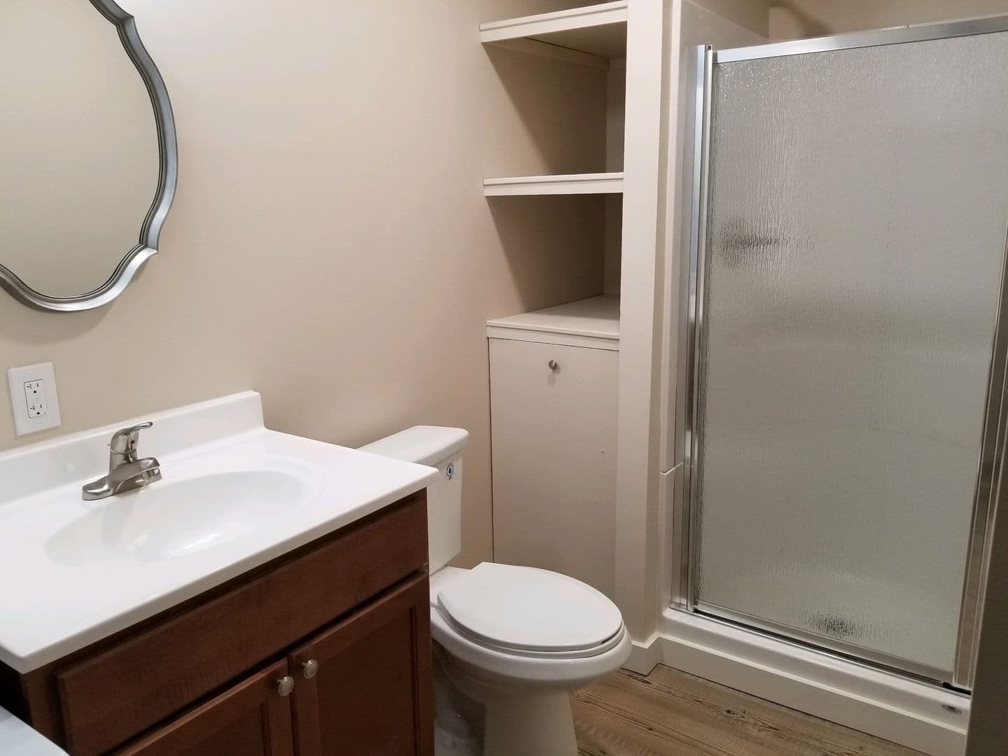 Greenville Apartment: 3800 East North Street