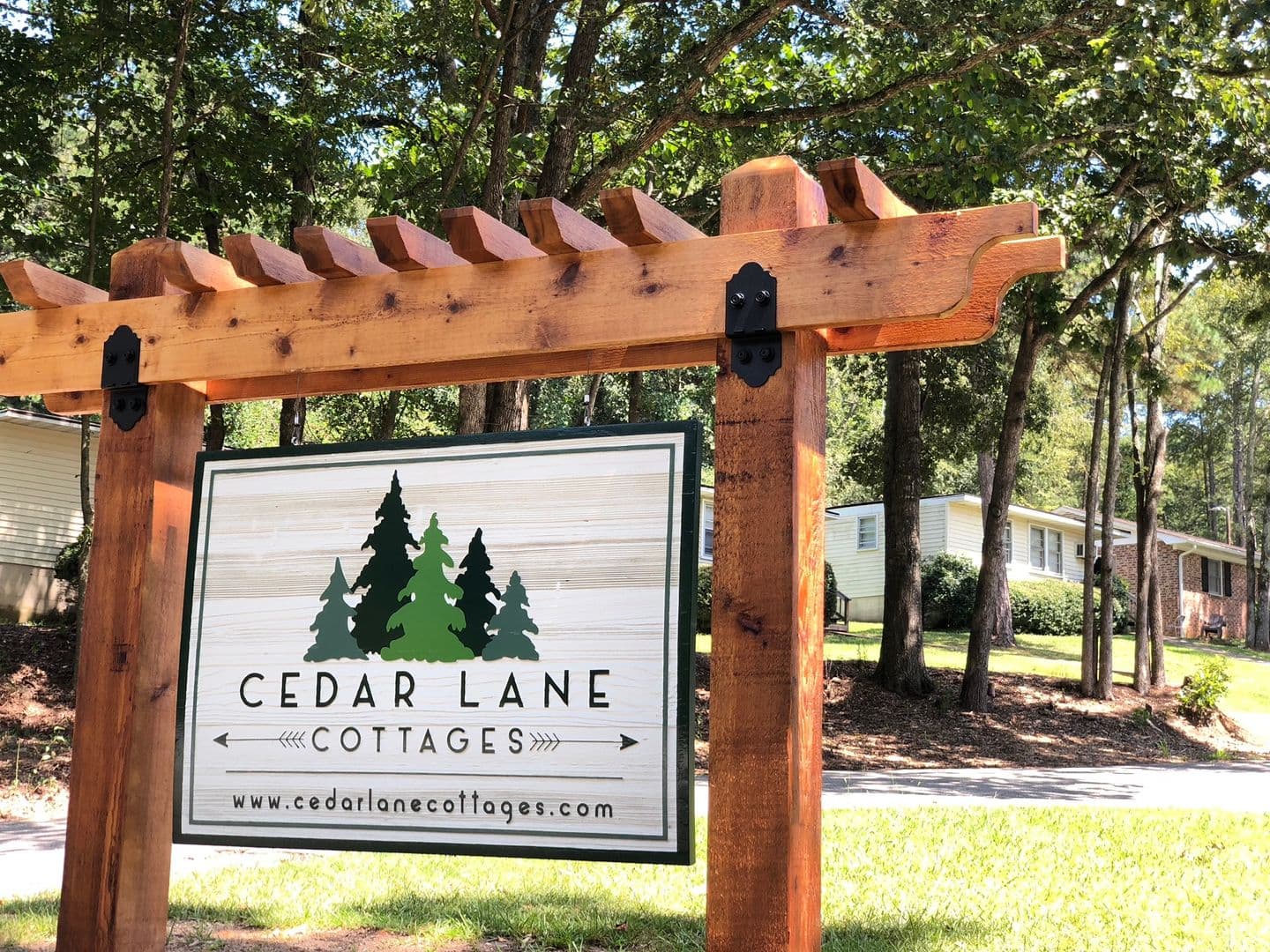Pendleton Apartment: 104 Cedar Lane