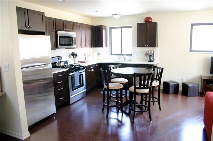 Bend Apartment: 820 Northwest Columbia Street