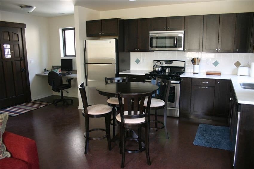 Bend Apartment: 820 Northwest Columbia Street