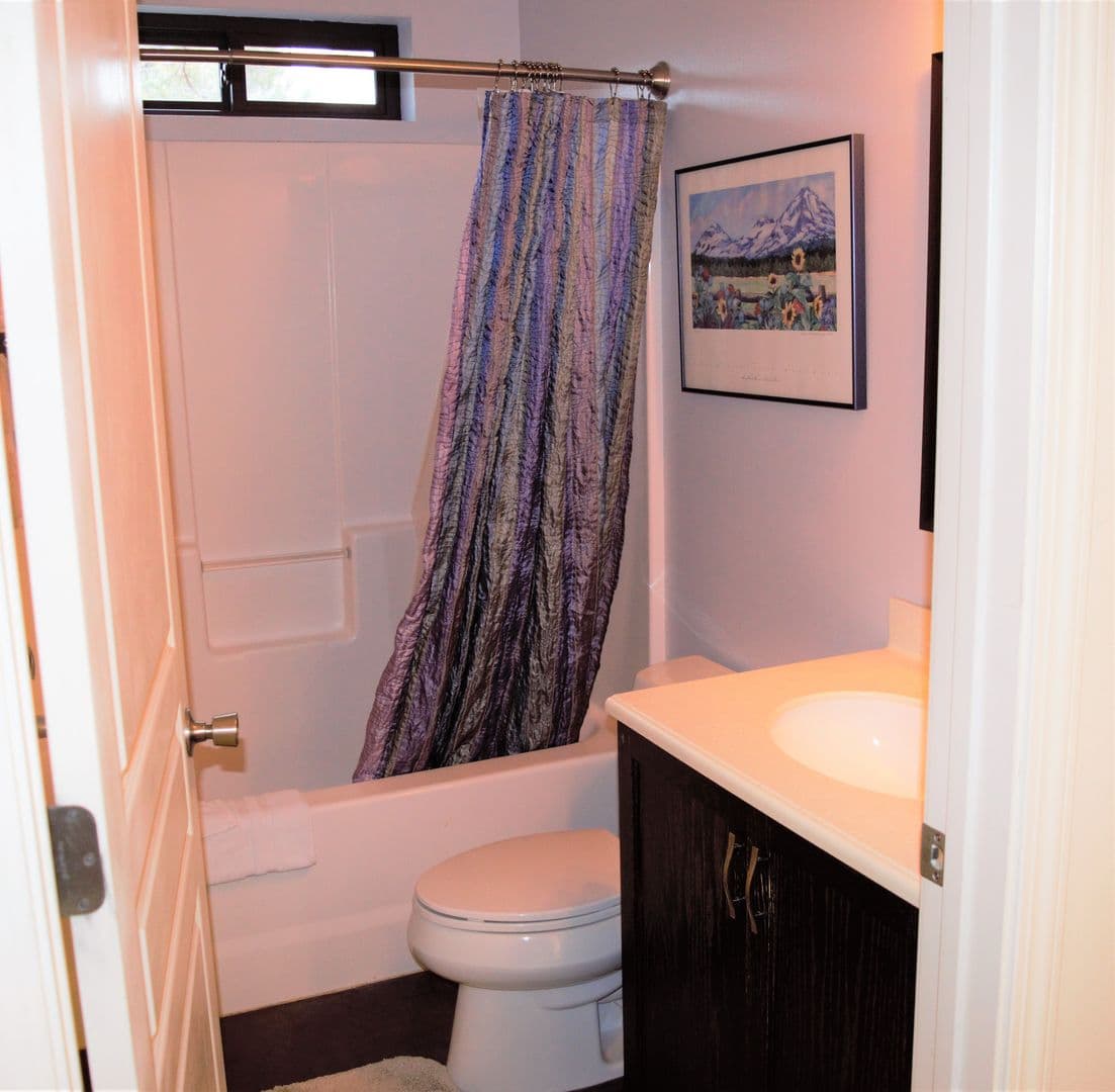 Bend Apartment: 820 Northwest Columbia Street