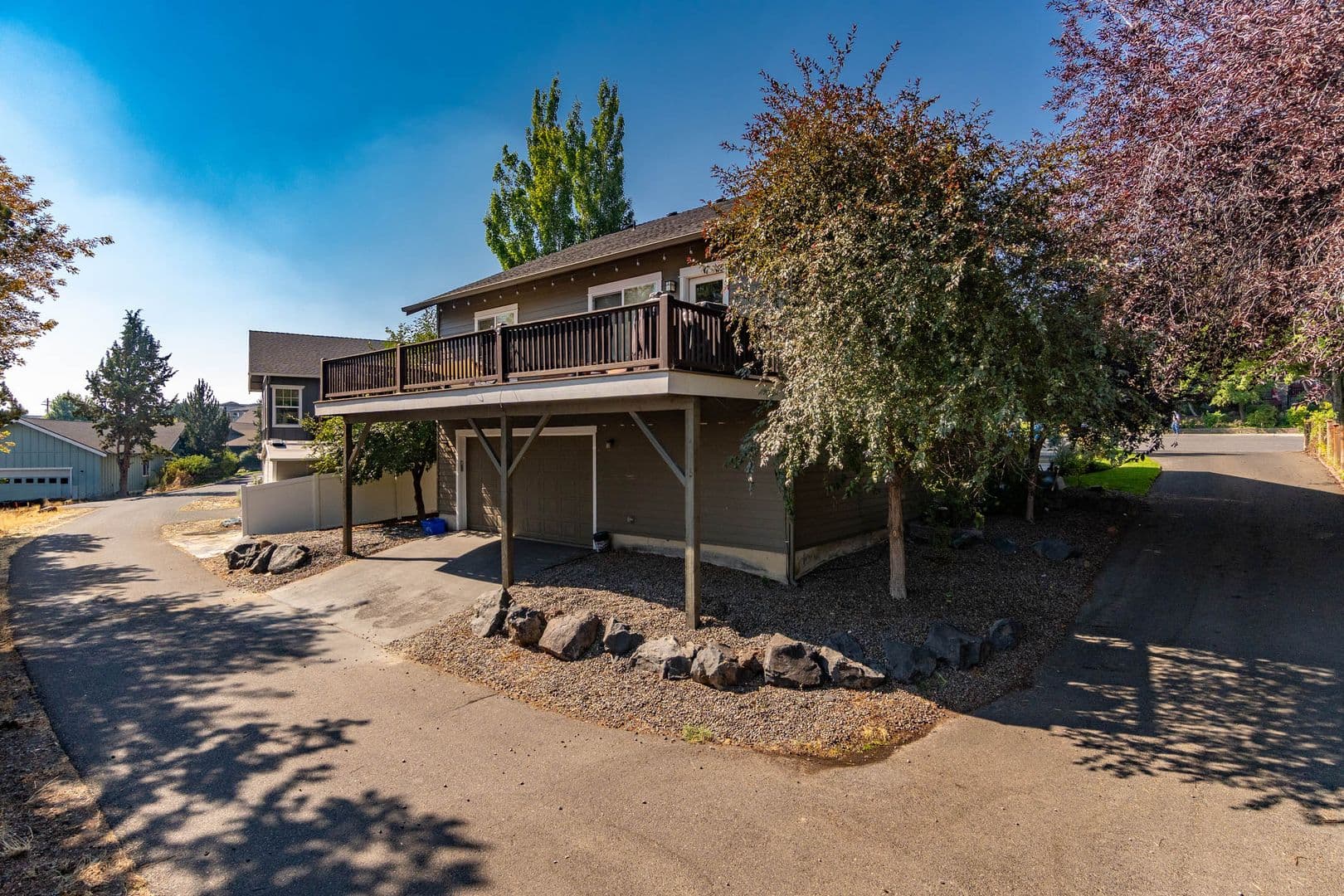 Redmond House: 2158 SW 36th Court