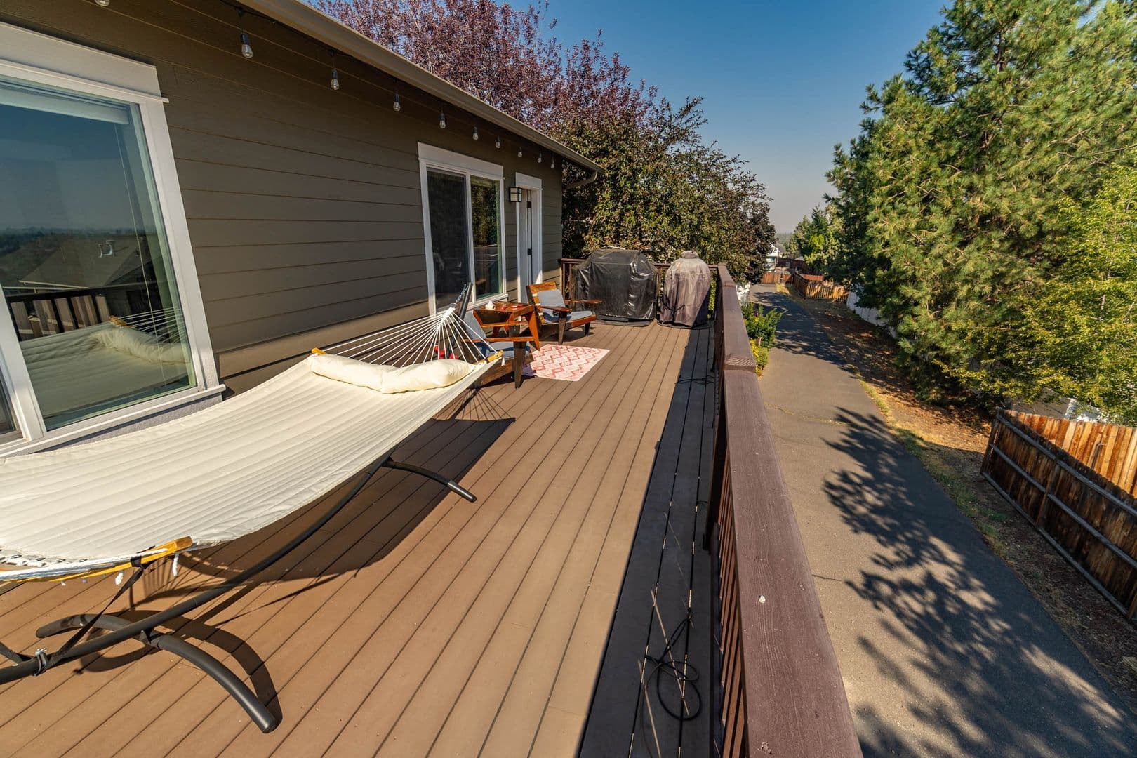 Redmond House: 2158 SW 36th Court