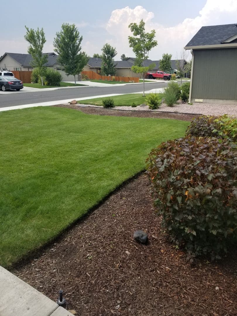 Redmond House: 3141 Deschutes Ave
