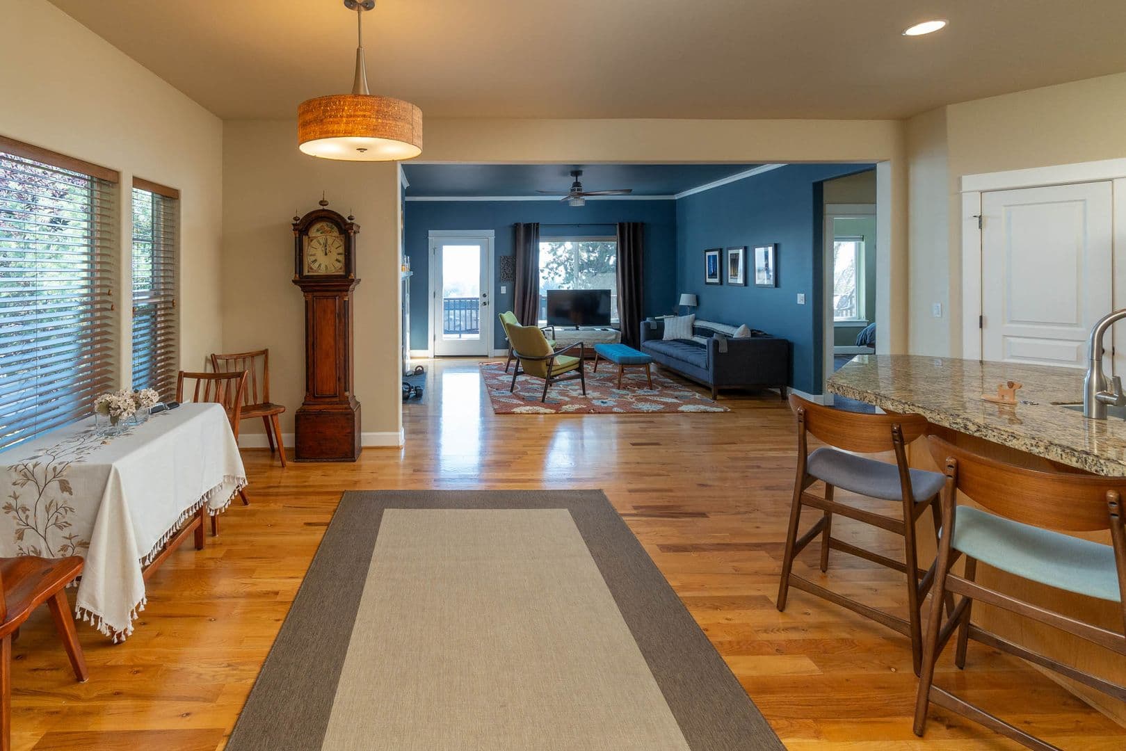 Redmond House: 2158 SW 36th Court
