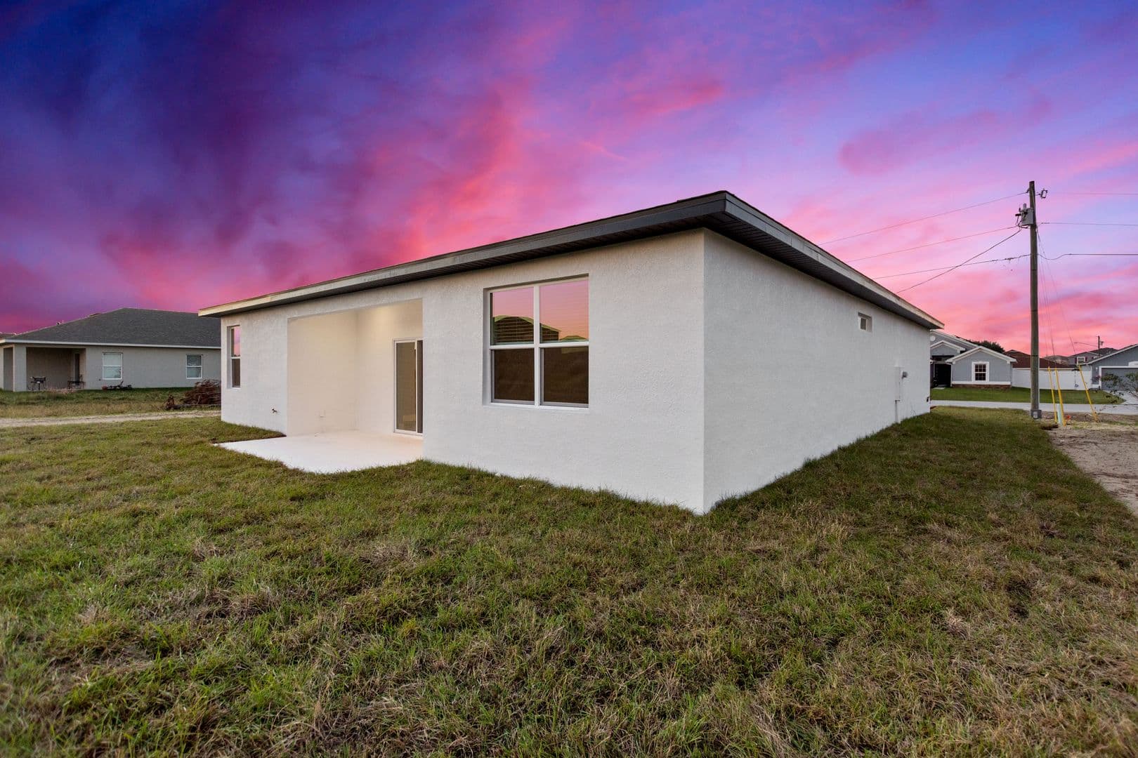 Poinciana House: 3 Magnolia Blossom Lane