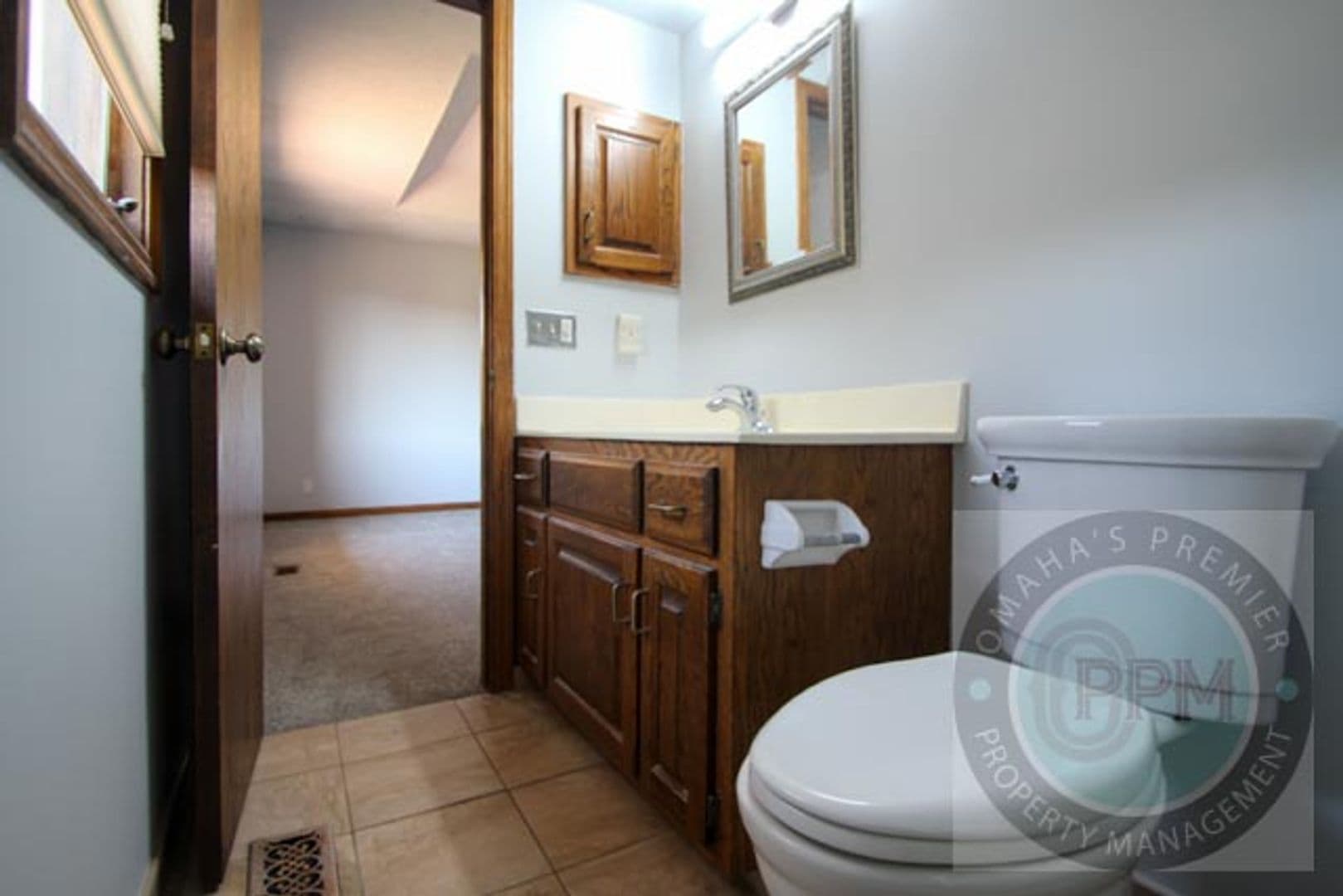 Omaha House: 5614 N 116 Ave Circle