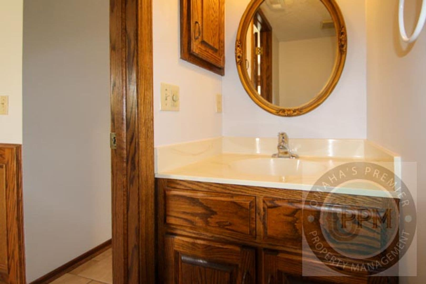 Omaha House: 5614 N 116 Ave Circle