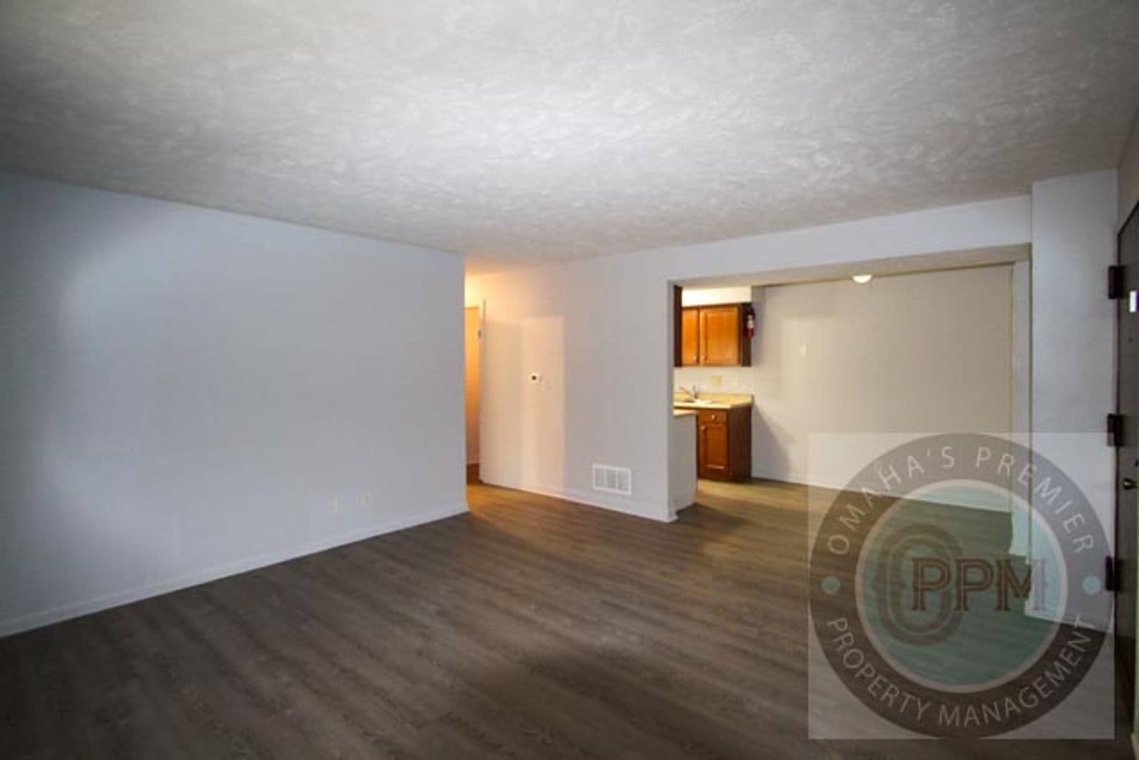 Omaha Apartment: 2333 Benson Gardens Bd