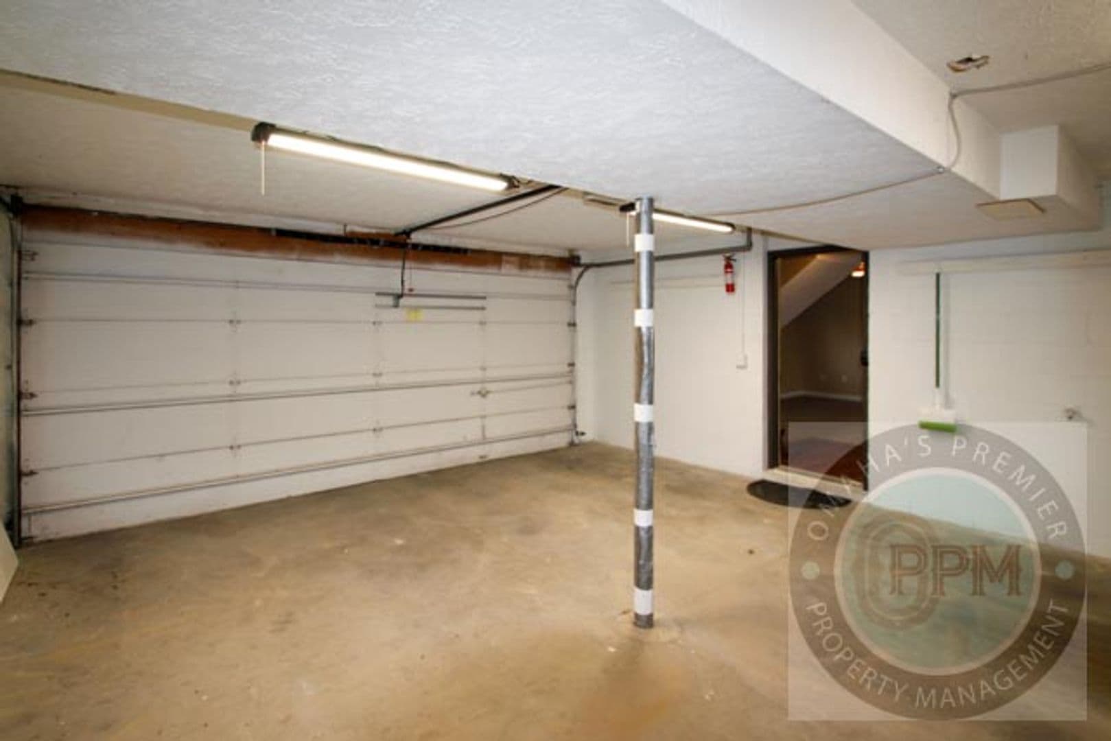 Bellevue House: 9801 S 10th St