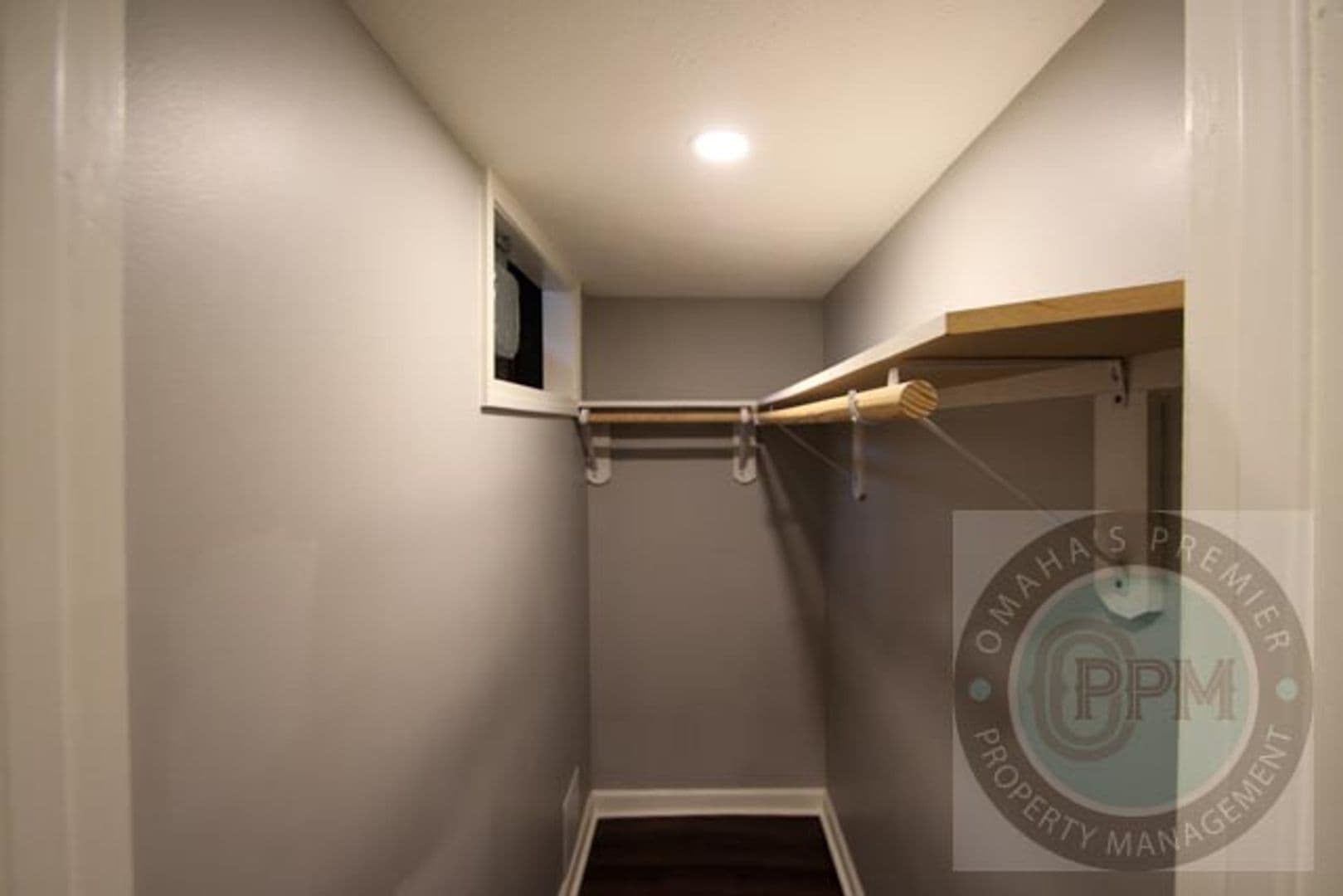 Bellevue House: 7313 S 50 St