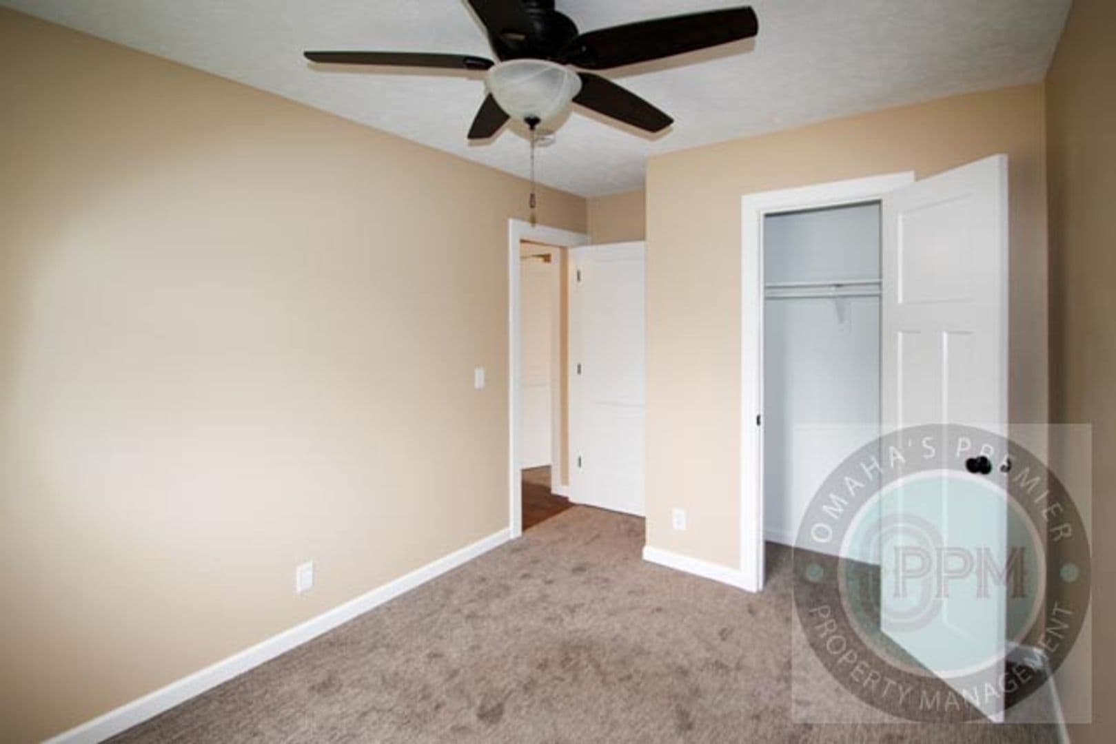 Bellevue House: 9801 S 10th St