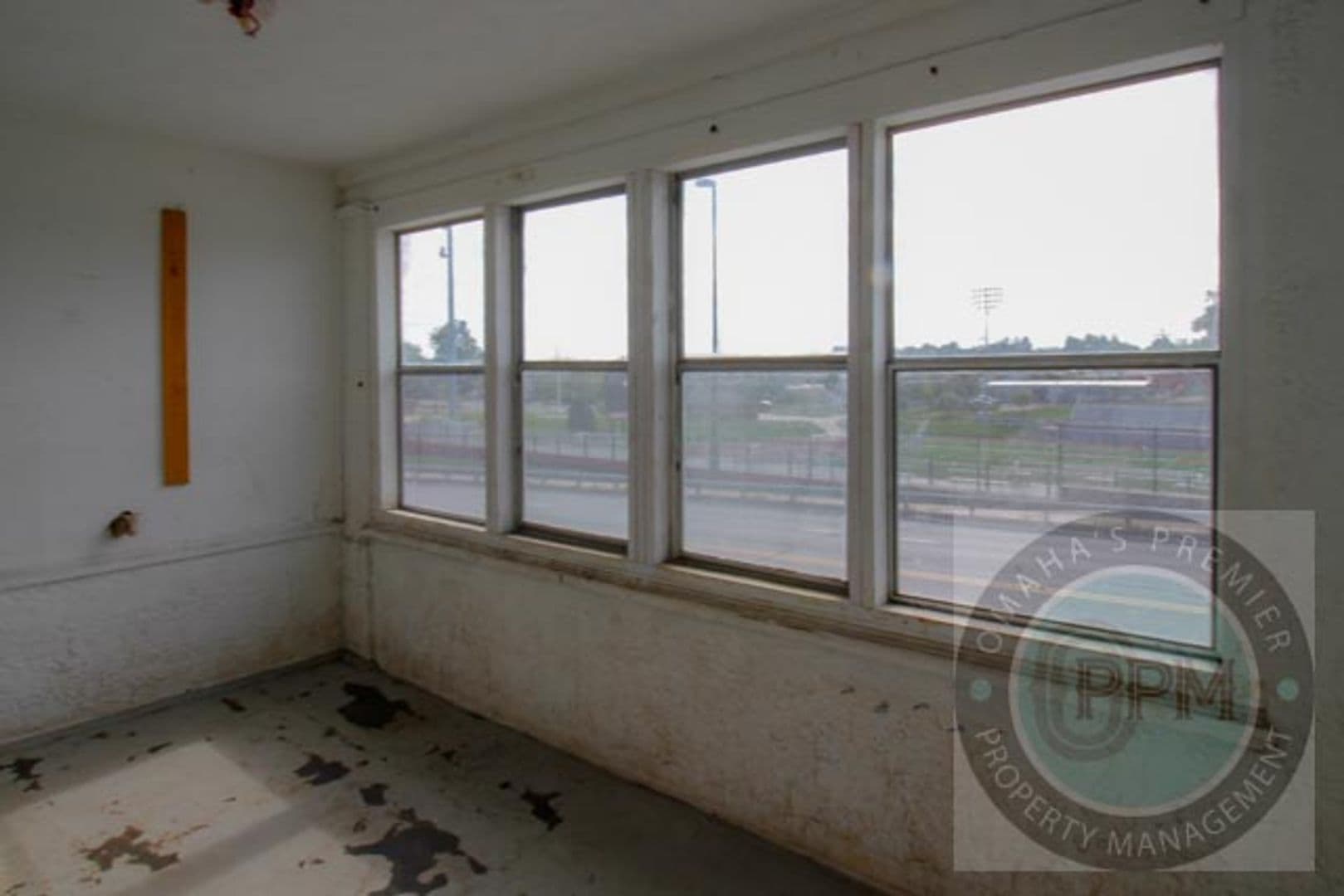 Omaha Apartment: 2114 L St