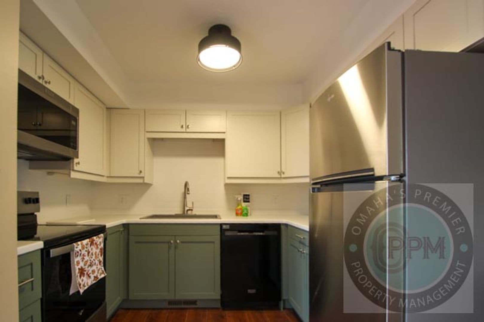 Bellevue House: 9801 S 10th St