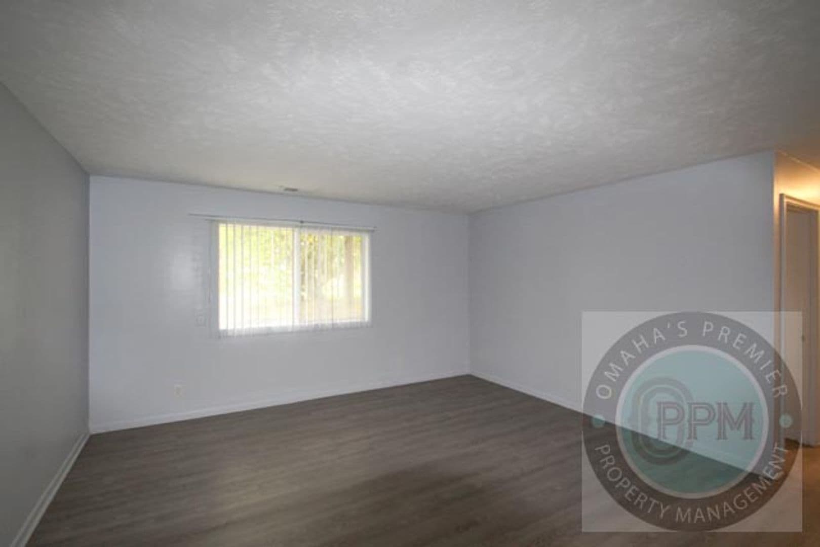 Omaha Apartment: 2333 Benson Gardens Bd