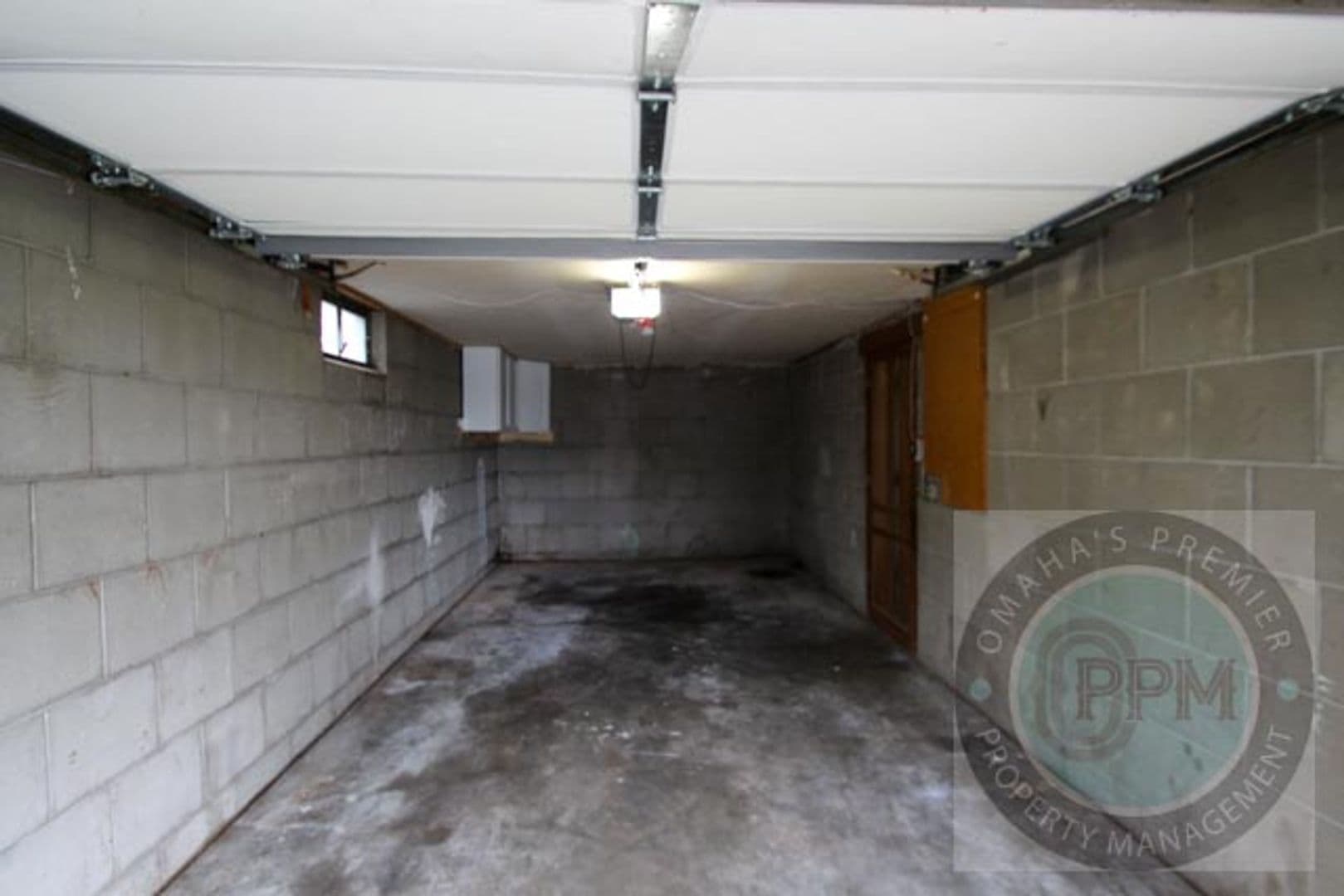 Bellevue House: 7313 S 50 St