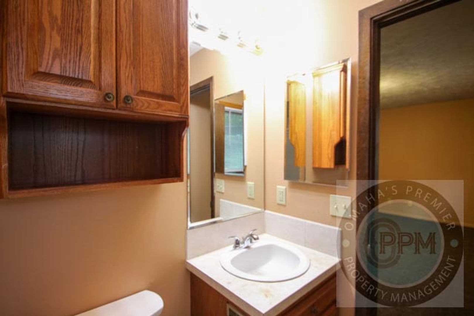 Bellevue House: 212 Douglas Drive