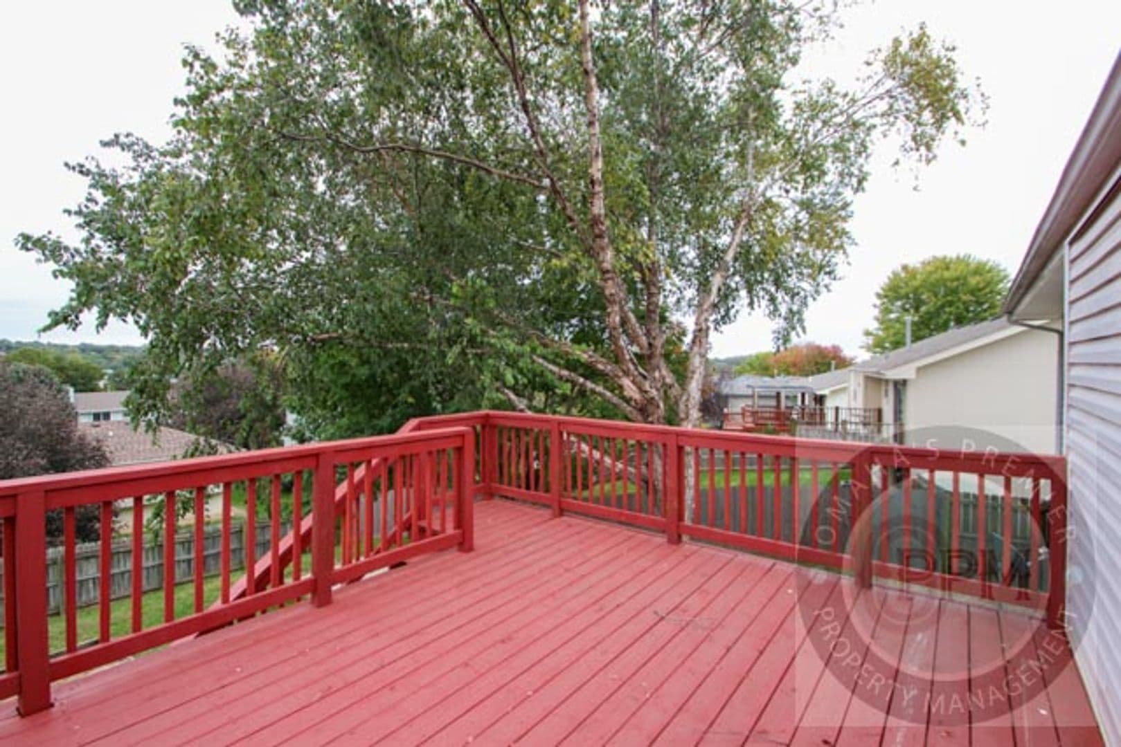 Bellevue House: 9801 S 10th St