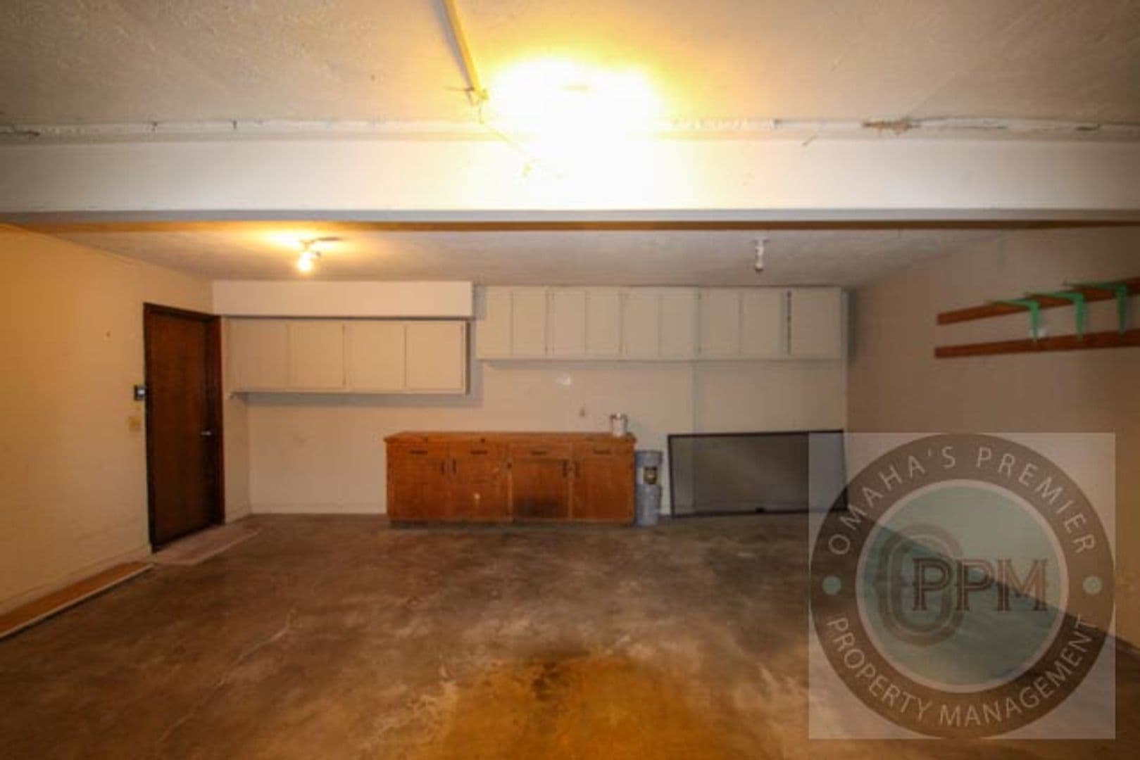 Omaha House: 5614 N 116 Ave Circle
