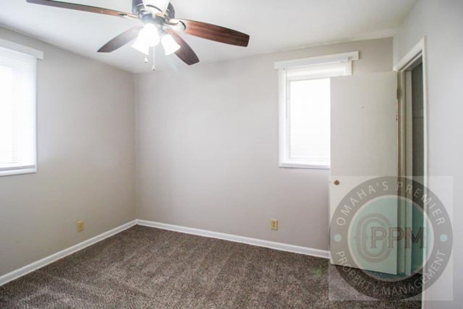 Omaha Apartment: 7303 Decatur St