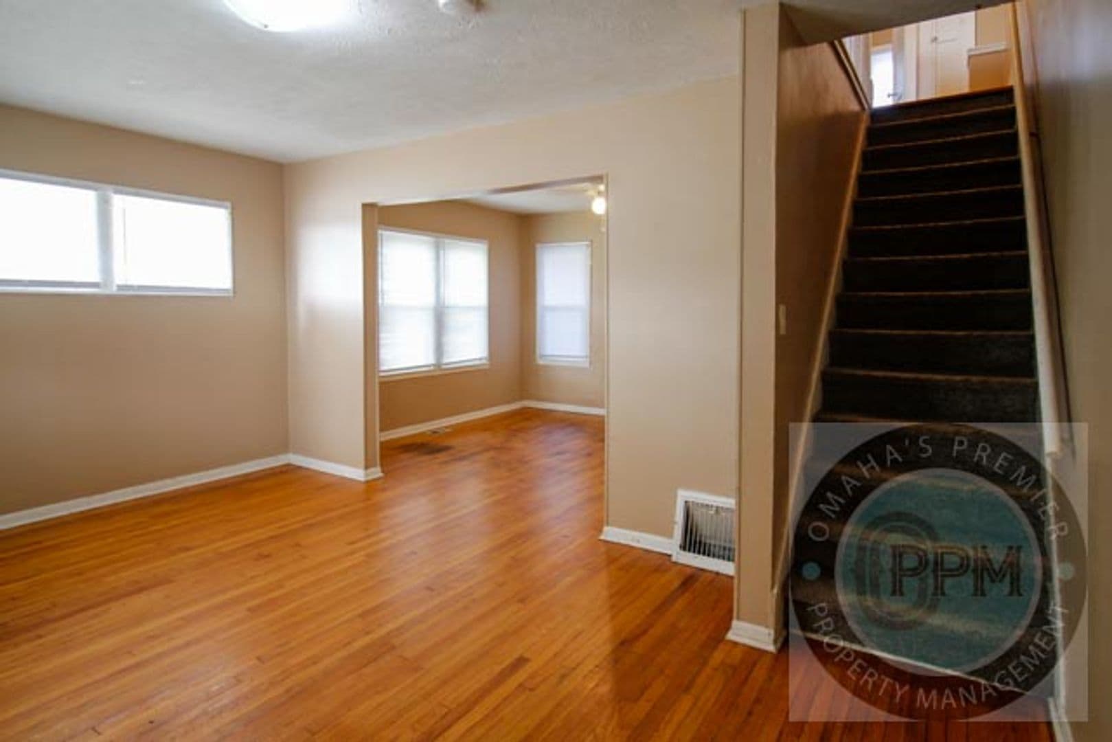 Omaha Apartment: 2114 L St
