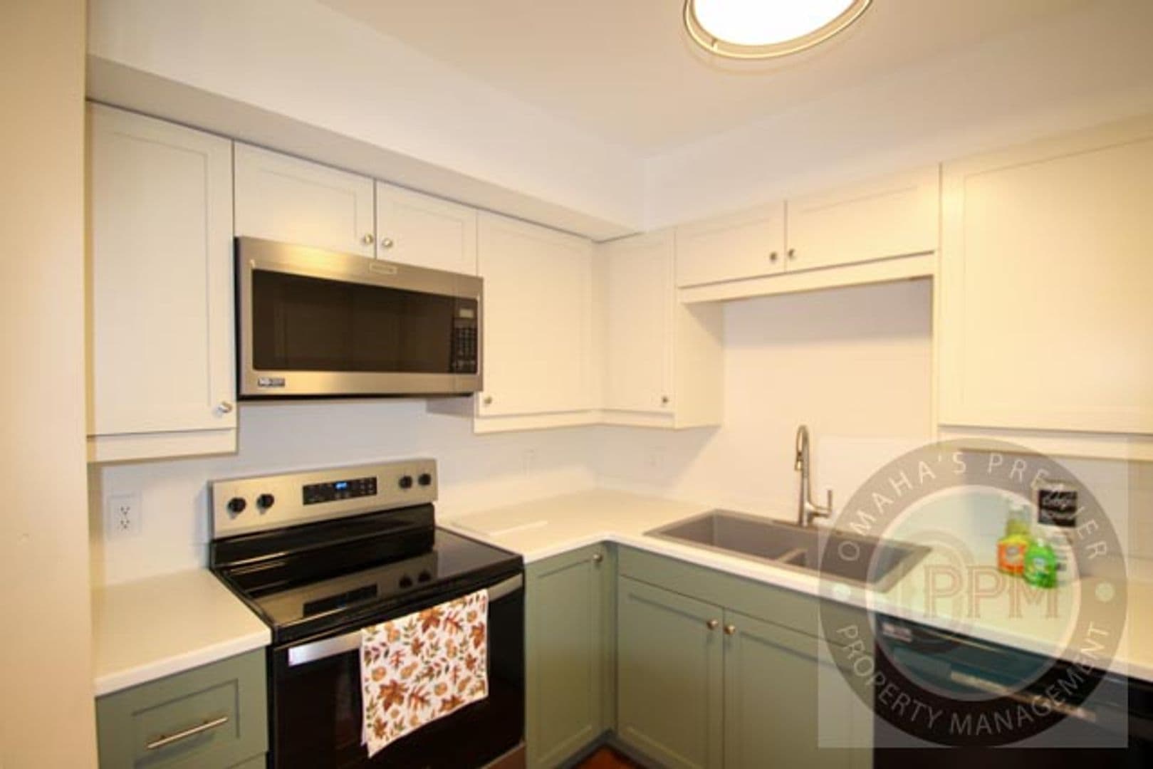 Bellevue House: 9801 S 10th St