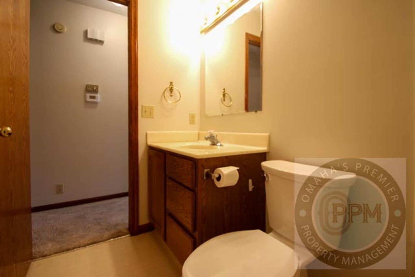 Omaha House: 12079 Patrick Ave