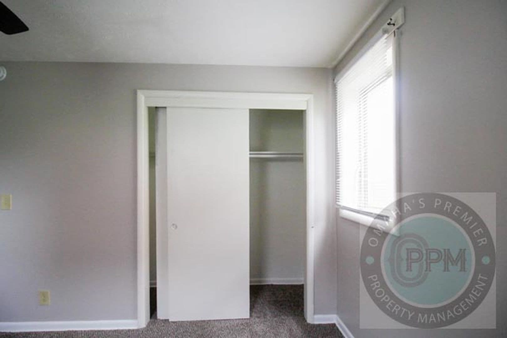 Omaha Apartment: 7303 Decatur St