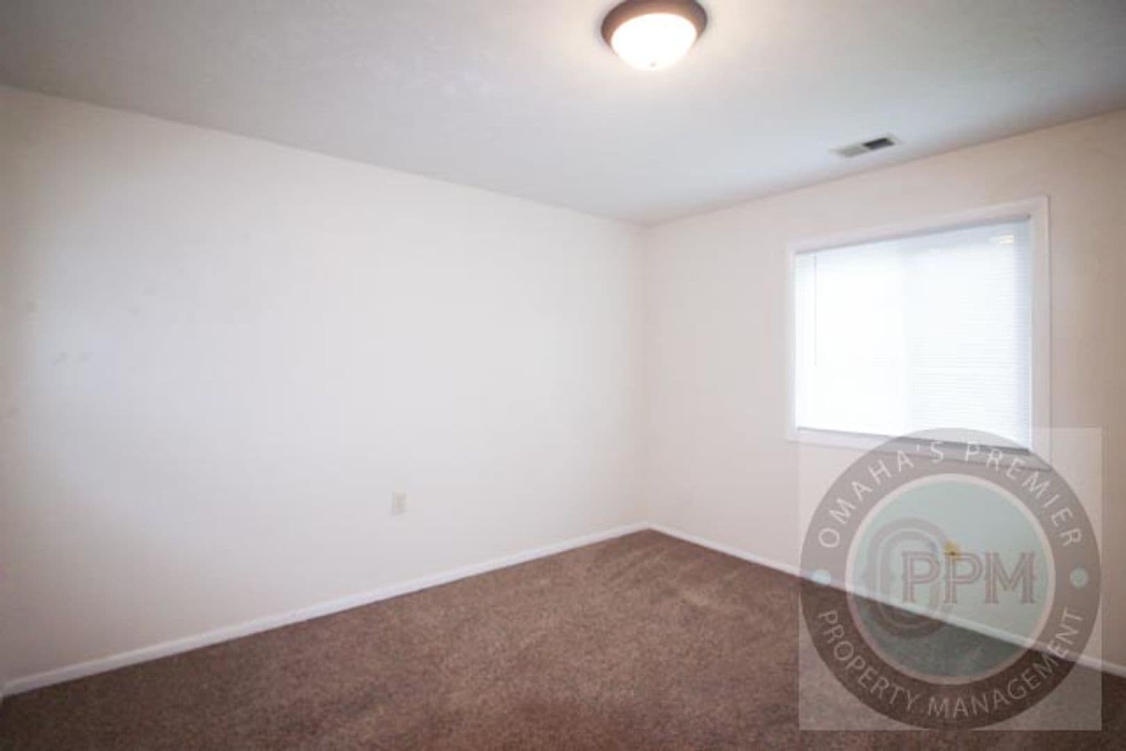 Omaha Apartment: 6519 Lafayette Ave