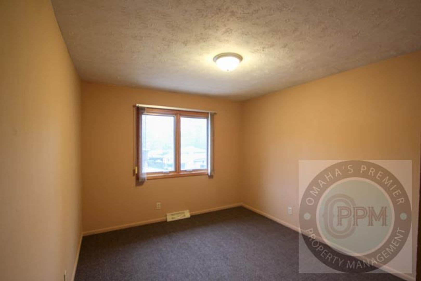 Bellevue House: 212 Douglas Drive