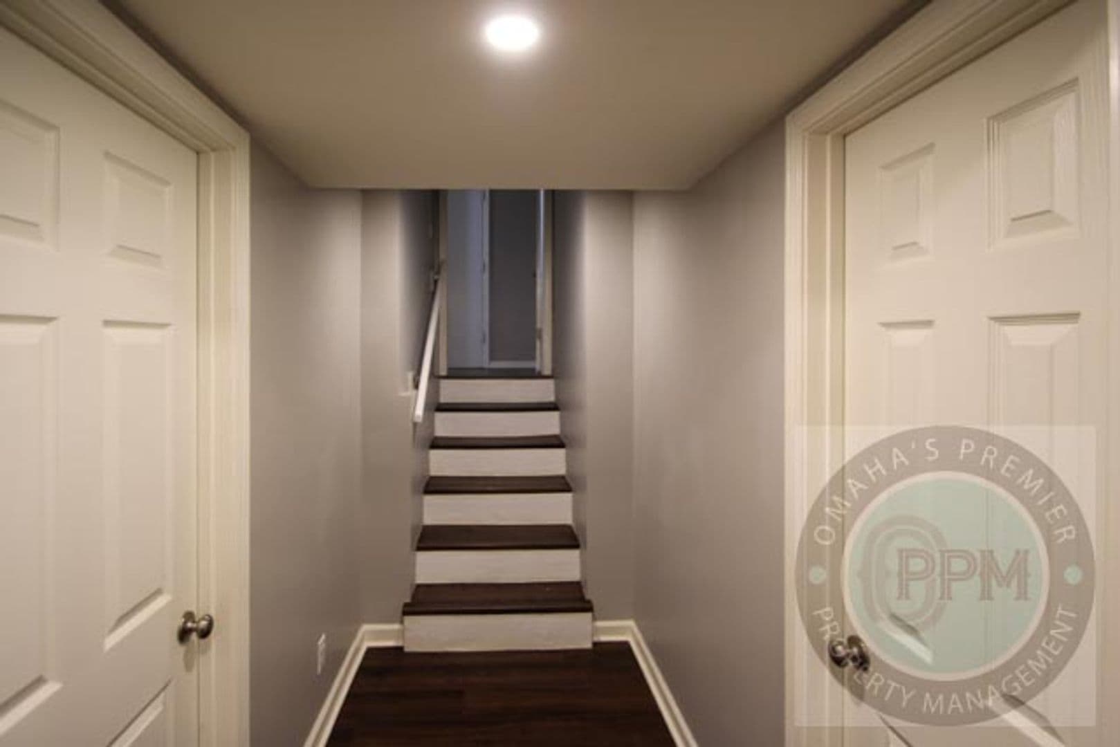 Bellevue House: 7313 S 50 St