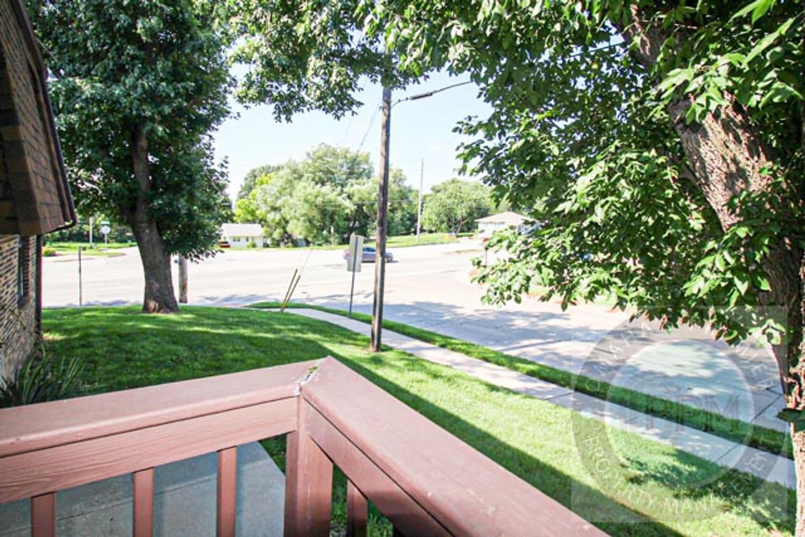 Omaha Apartment: 2903 N 76th St